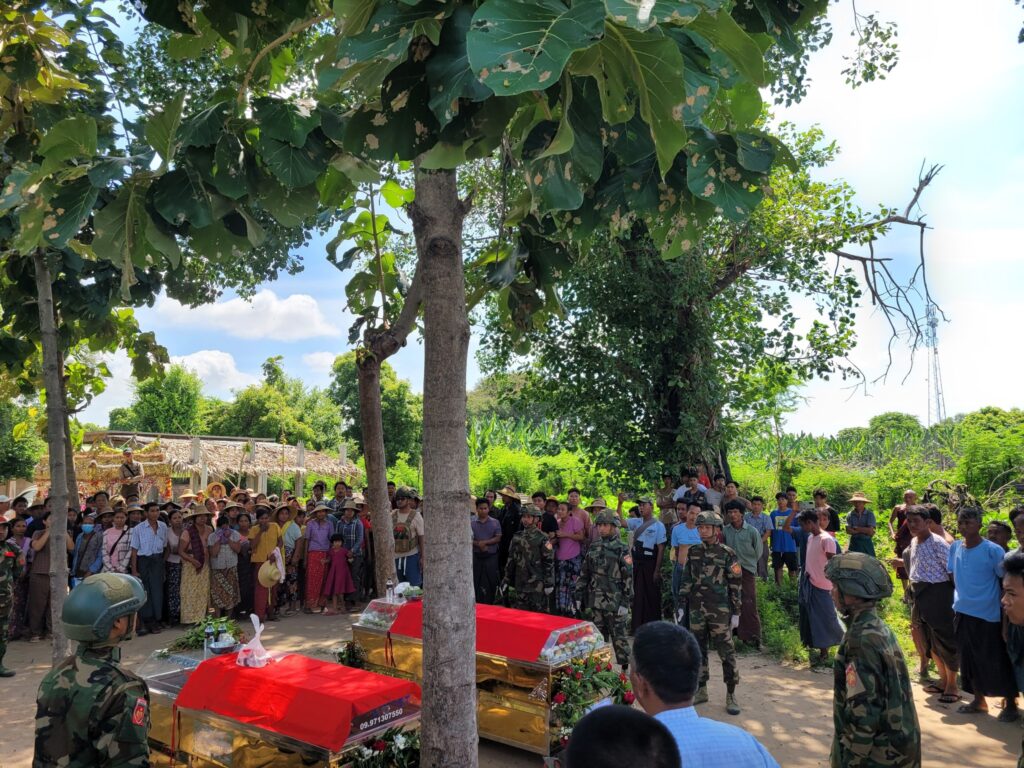 Bonto village Kawlte Meivak pawi bawl laitak SAC te’ Bomb khiatna hangin Mipi 22 si-in, PDF galkap 4 leh Lungpho makaipi 4 kihel